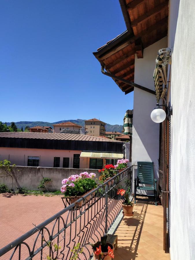 Casa Marina Apartamento Verbania Exterior foto